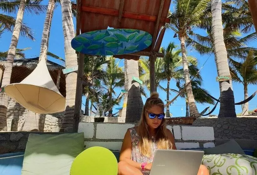 Hotelli Chilochill Glamping Resort