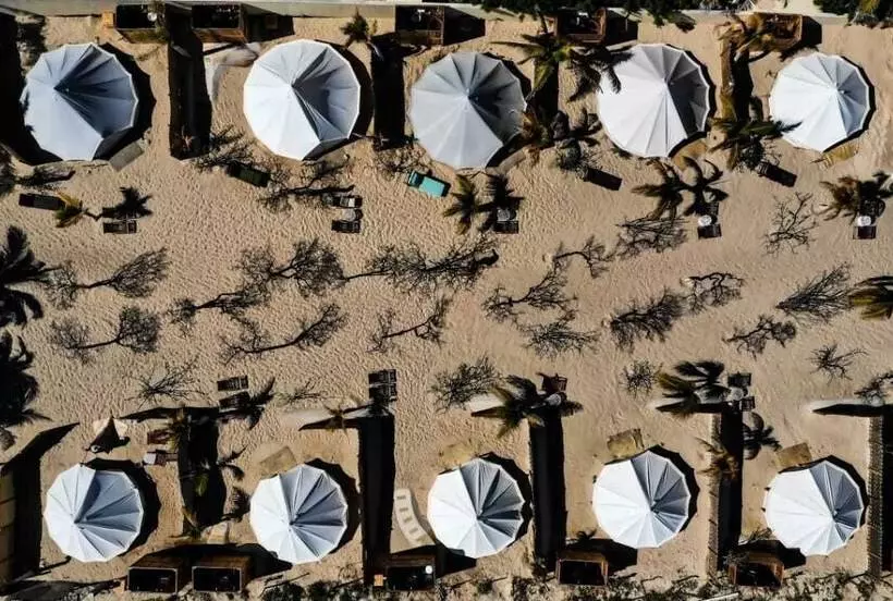 Hotelli Chilochill Glamping Resort
