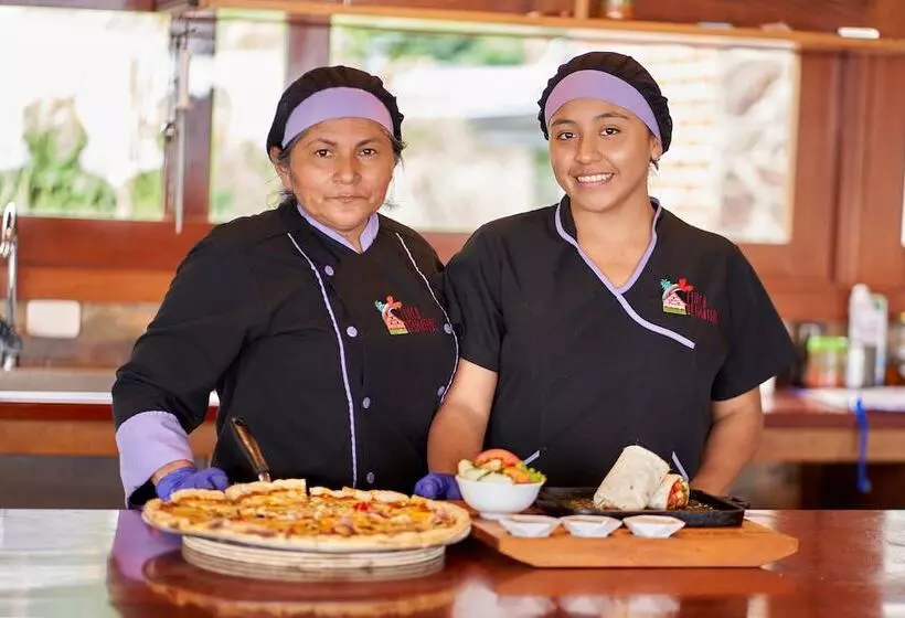 Hotelli Heimatlos Rainforest Lodge