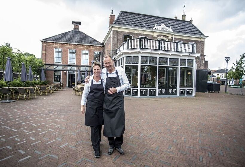 Hotel In T Holt 1654