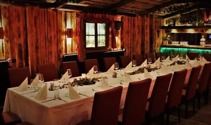 Hotelli Land Steakhaus Bürger