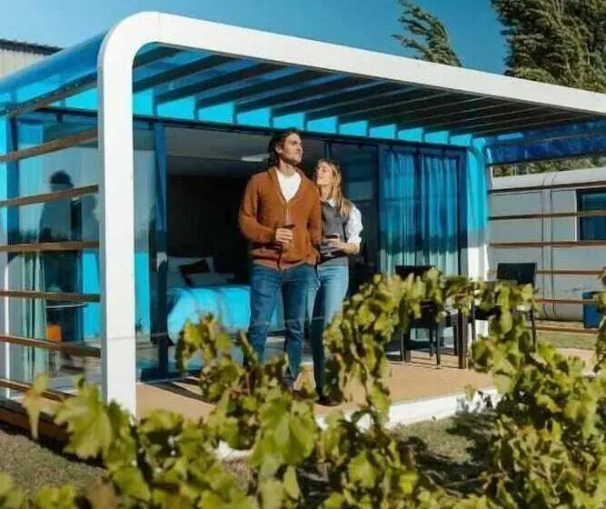 ホテル Pizzorno Lodge & Wine