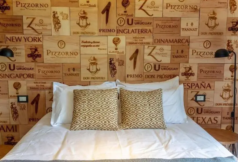 ホテル Pizzorno Lodge & Wine