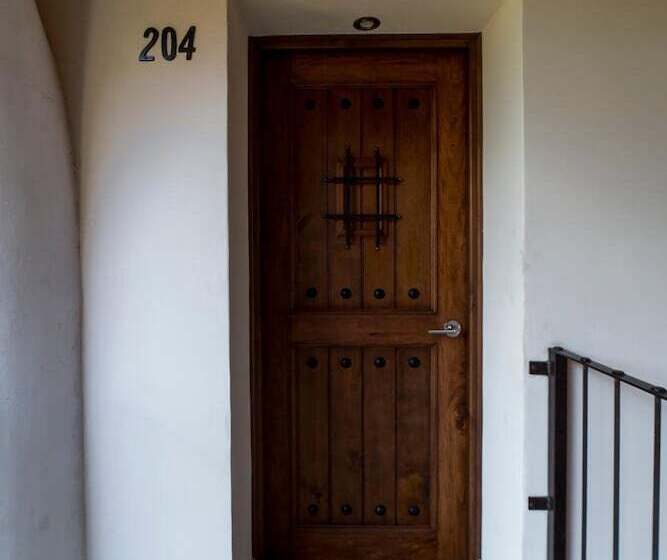 هتل Y Restaurante Hacienda Los Volcanes