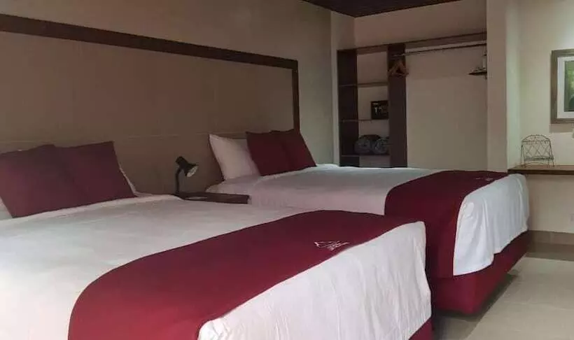 هتل Y Restaurante Hacienda Los Volcanes