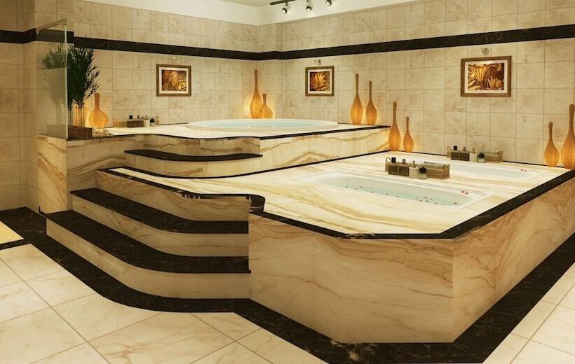 Marissa Hai Tien Hotel & Spa