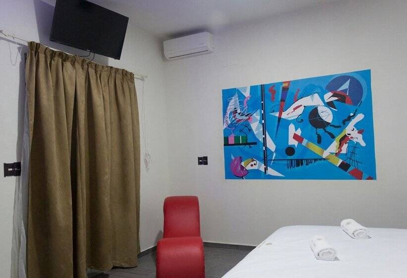 فندق على الطريق Honey Moon