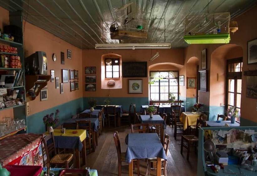 פנסיון Napoleon Zaglis Guesthouse