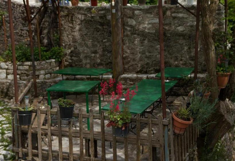 פנסיון Napoleon Zaglis Guesthouse