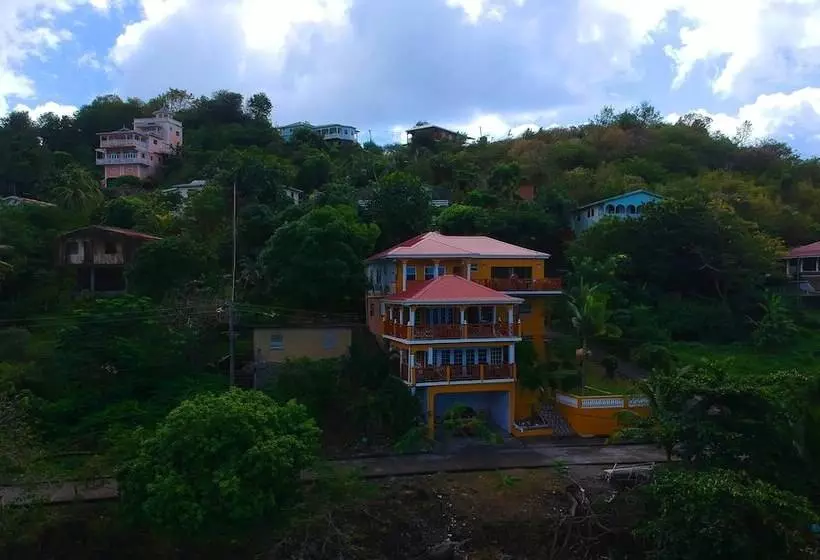 پانسیون Sunset Lane