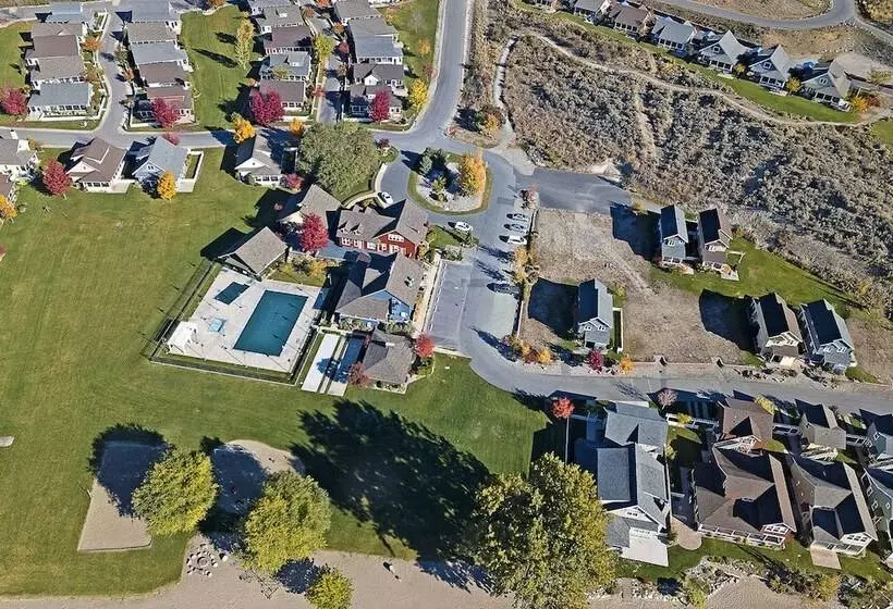 Majatalo Veranda Beach Cottages