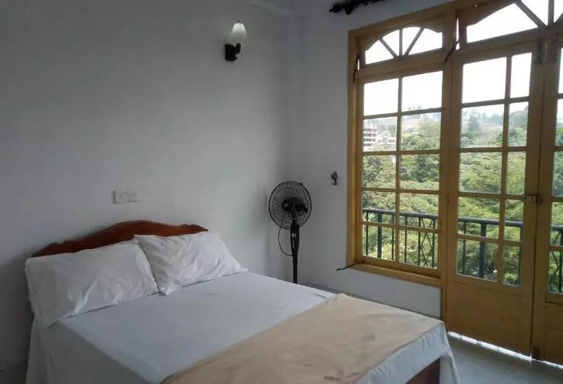 ユースホステル Green View Ella