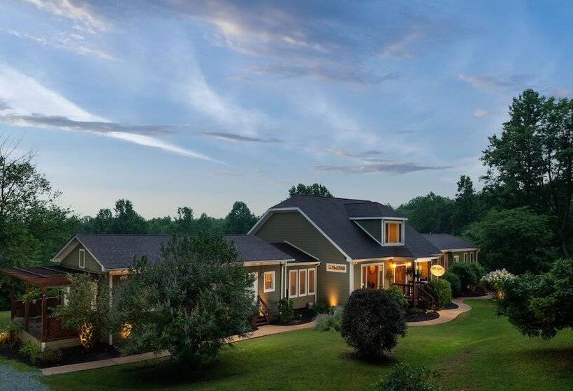 Arcady Vineyard Bed & Breakfast