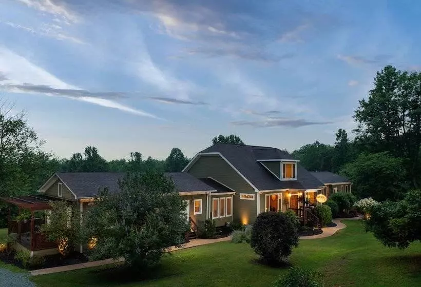 Arcady Vineyard Bed & Breakfast
