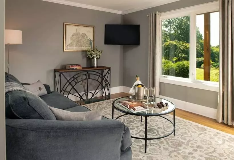 Arcady Vineyard Bed & Breakfast