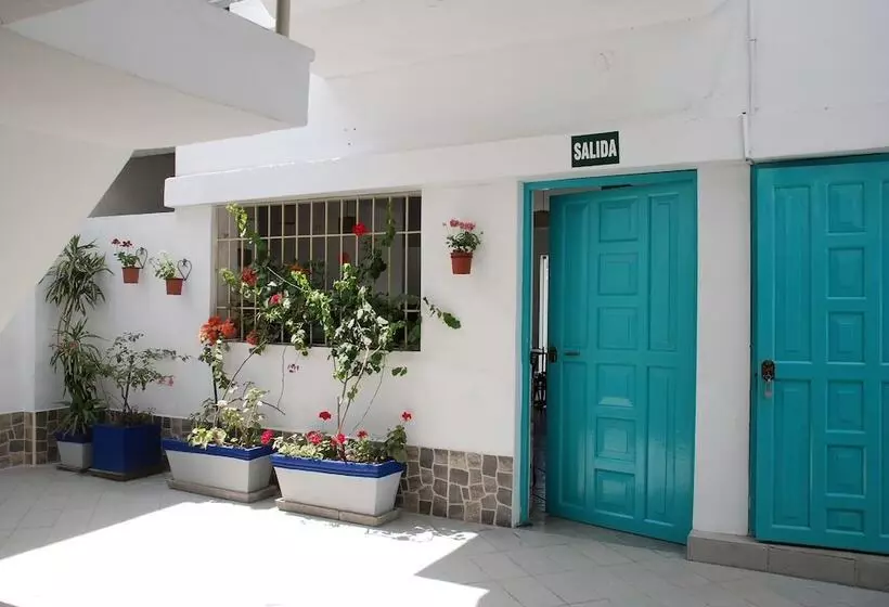 تختخواب و صبحانه Pucusana Ecolodge