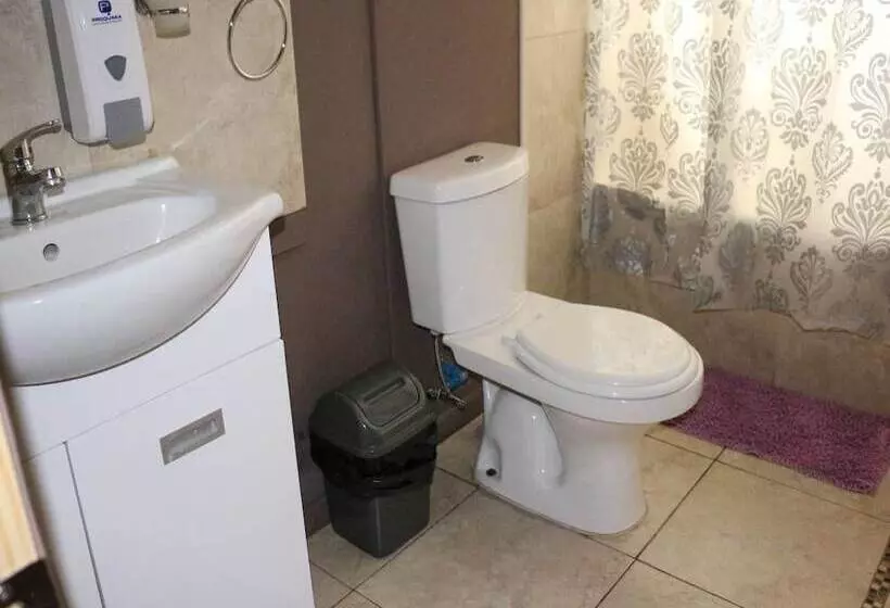 Hostal Hdq
