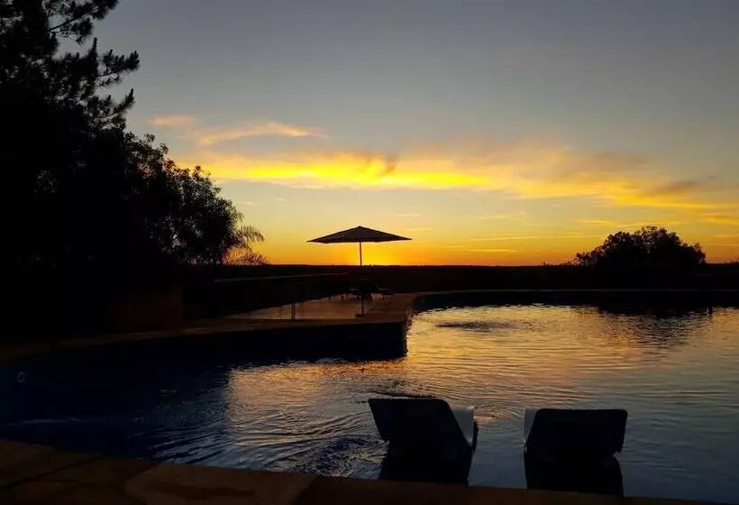 Hotelli Al Kamar Lodge Spa