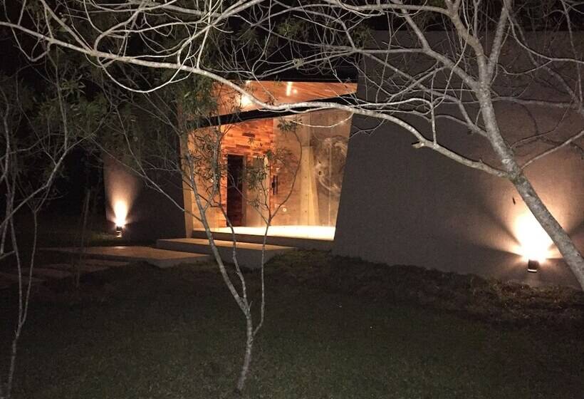 Отель Al Kamar Lodge Spa