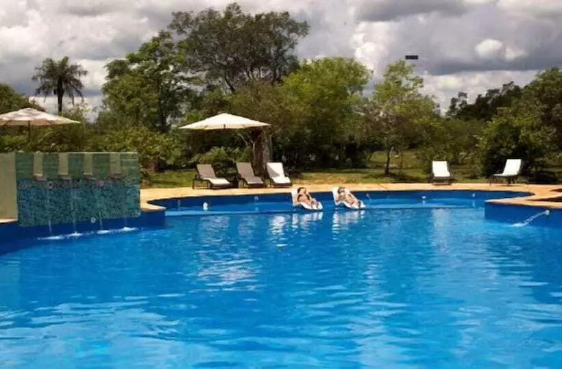 Hotelli Al Kamar Lodge Spa