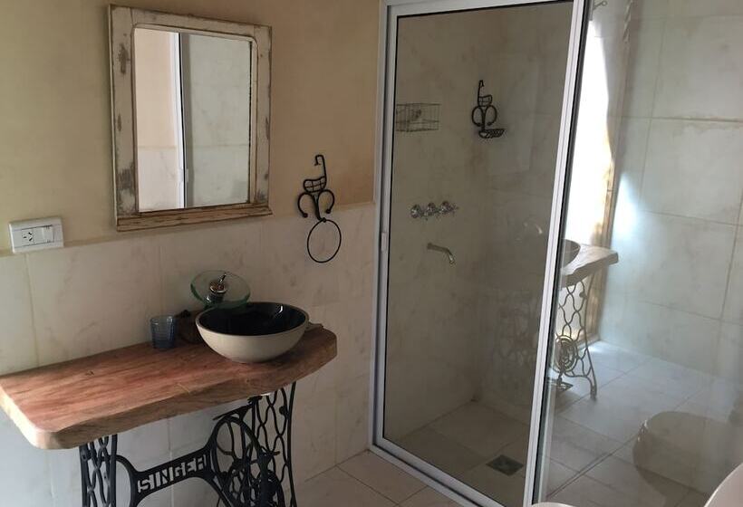 Отель Al Kamar Lodge Spa