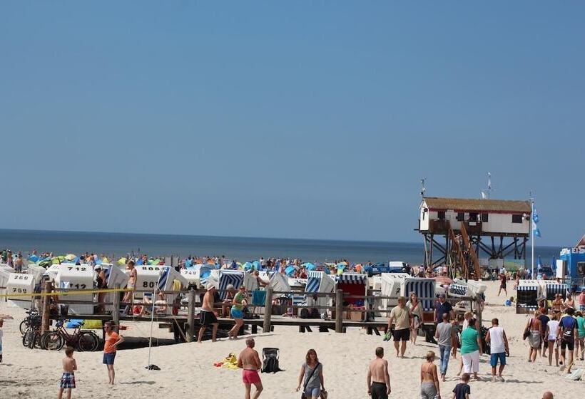 Отель Alte Schule Westerhever