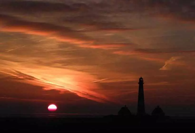ホテル Alte Schule Westerhever