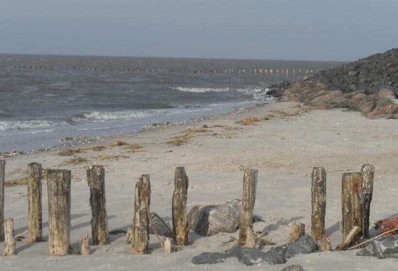 Отель Alte Schule Westerhever