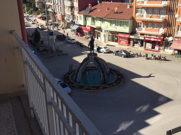 בית מלון כפרי Inan