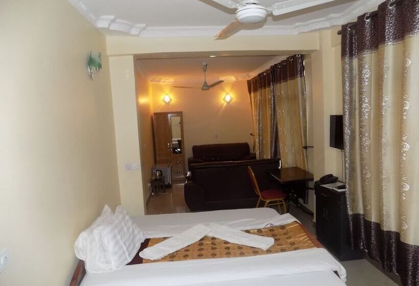 בית מלון כפרי Machare British