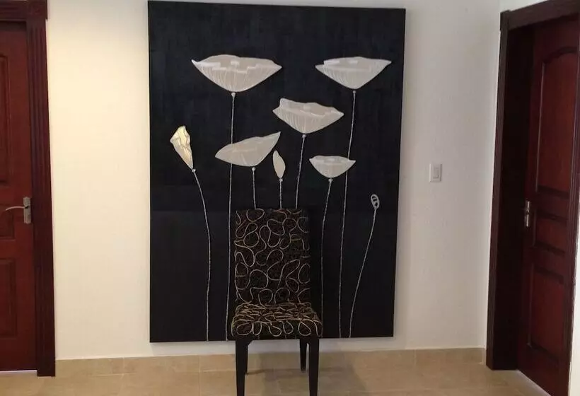 هتل Savana At Porto Cupecoy Marina