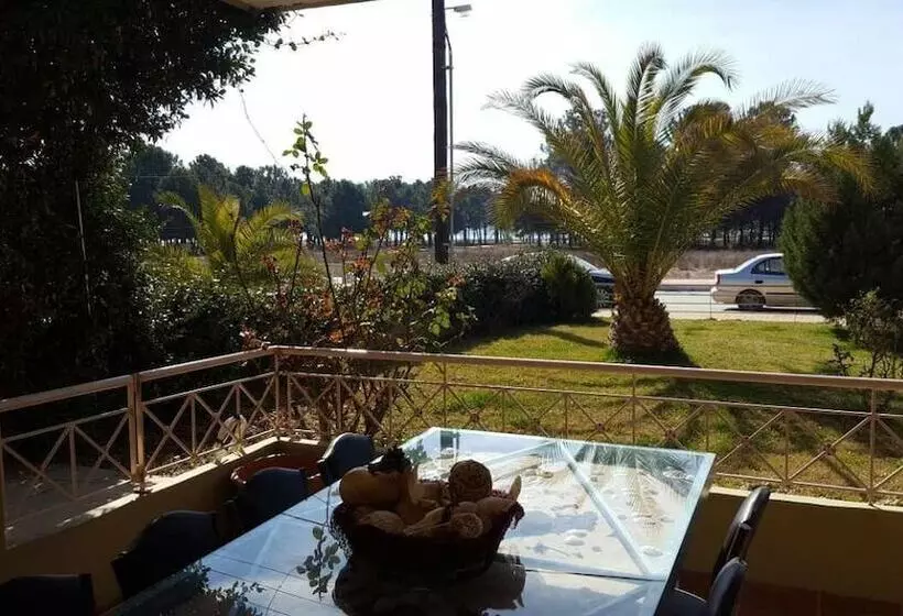 هتل Stayinn Sunrise Apartments
