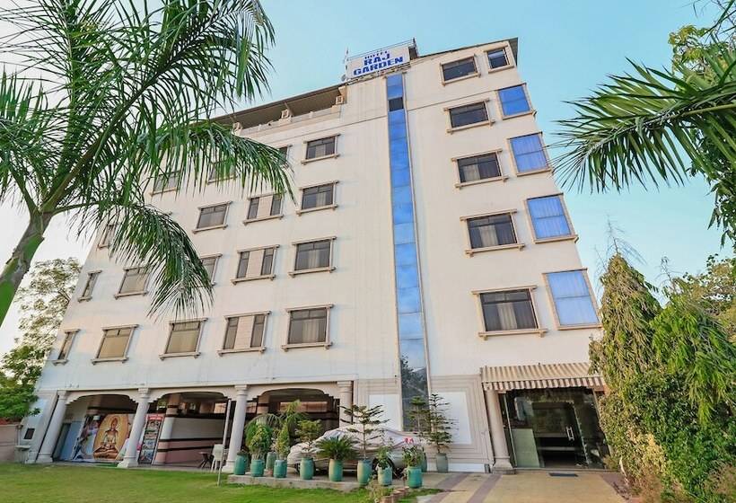 בית מלון כפרי Treebo Raj Garden, Near Pushkar Lake