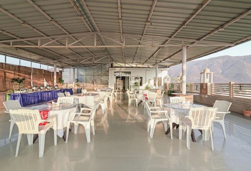 בית מלון כפרי Treebo Raj Garden, Near Pushkar Lake