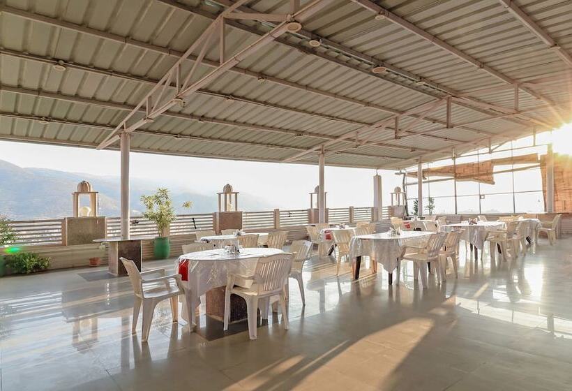 בית מלון כפרי Treebo Raj Garden, Near Pushkar Lake