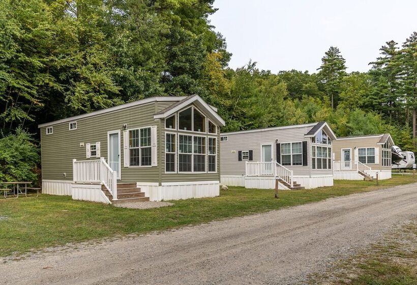 酒店 Tuxbury Pond Rv Resort