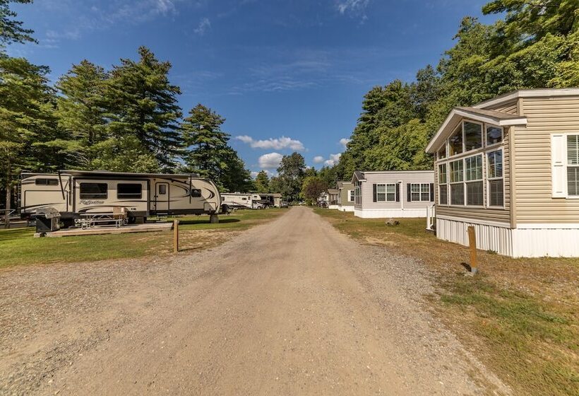酒店 Tuxbury Pond Rv Resort