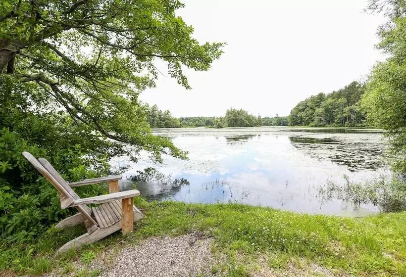Hotelli Tuxbury Pond Rv Resort