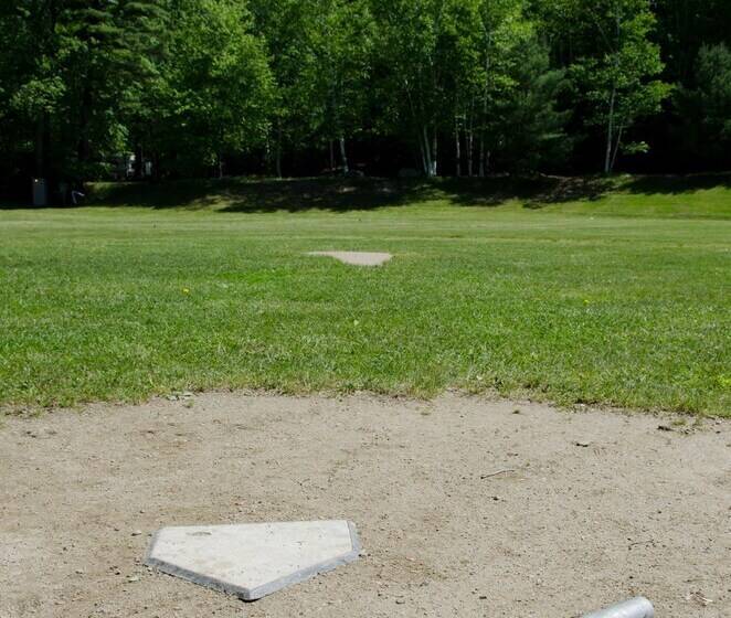 酒店 Tuxbury Pond Rv Resort