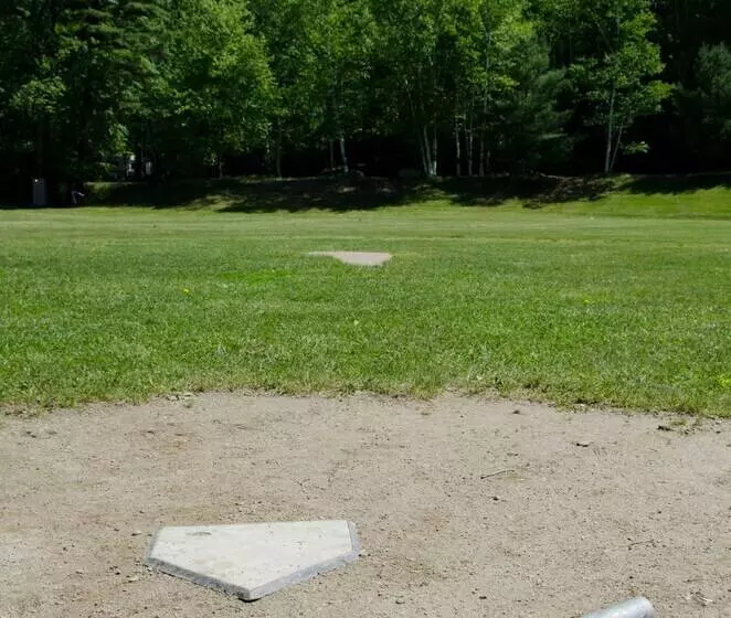 Hotelli Tuxbury Pond Rv Resort