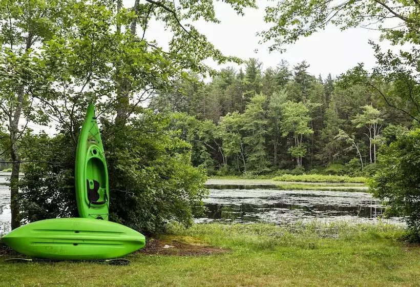 Hotelli Tuxbury Pond Rv Resort