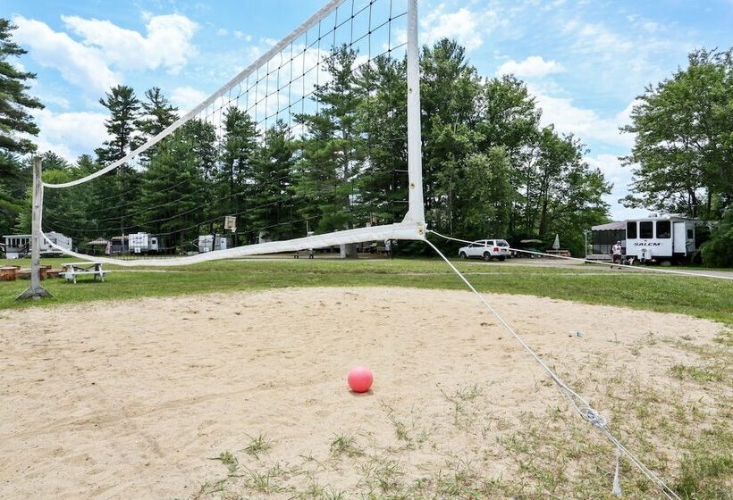 酒店 Tuxbury Pond Rv Resort