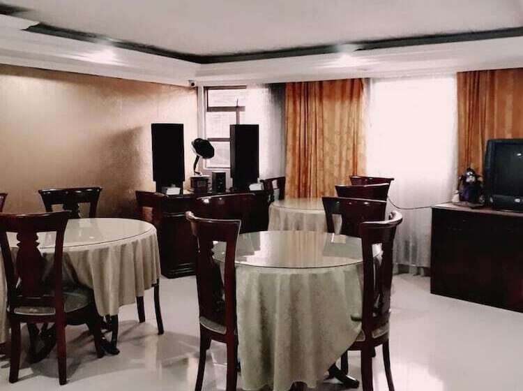 Отель Villa Real