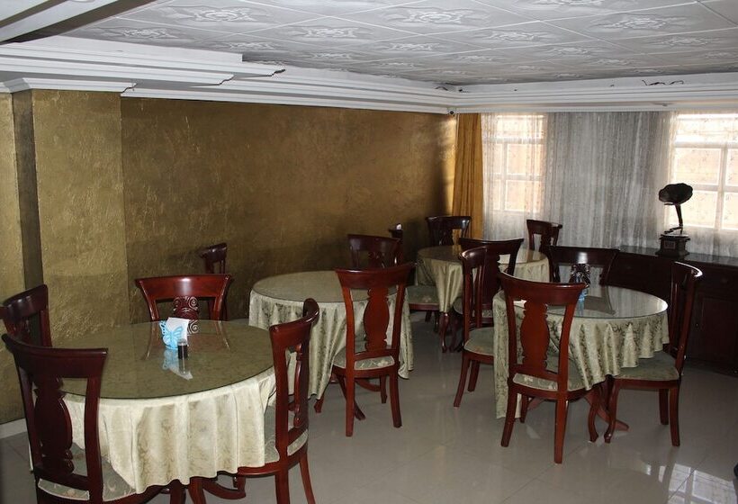 Отель Villa Real