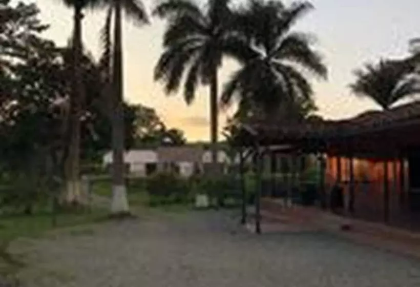 Hotelli Villa Thiago Finca Tradicional