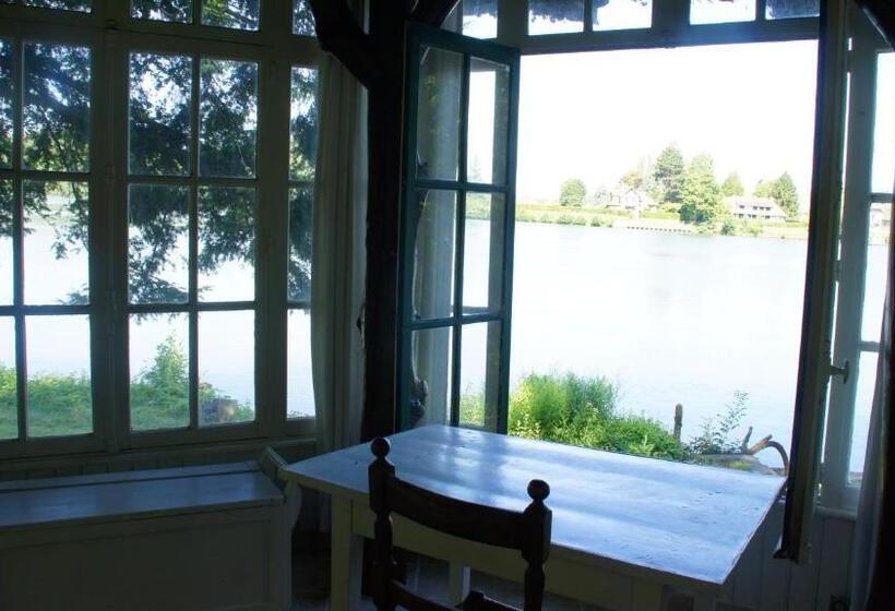 بنسيون Le Moulin D Andé