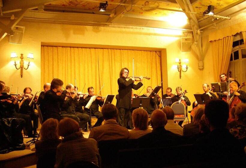 بنسيون Le Moulin D Andé