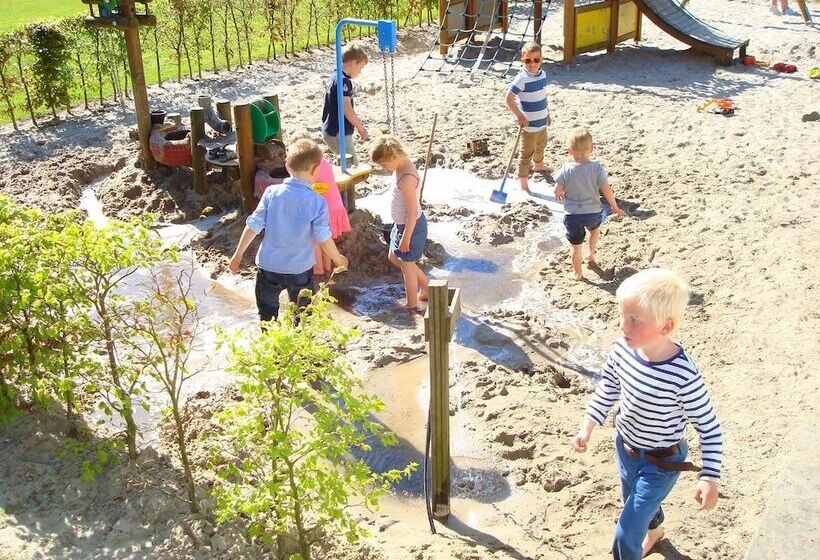 منتجع Casa Familia Voorthuizen