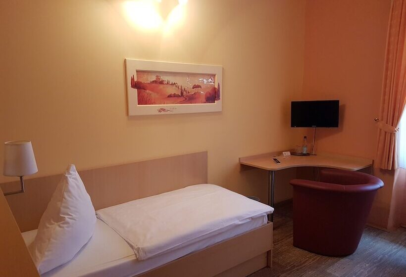 Schloss Hotel Schöningen