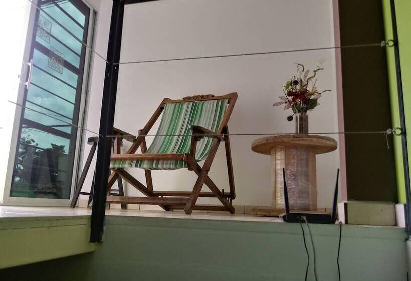 تختخواب و صبحانه Casa Blanca Tu Casa